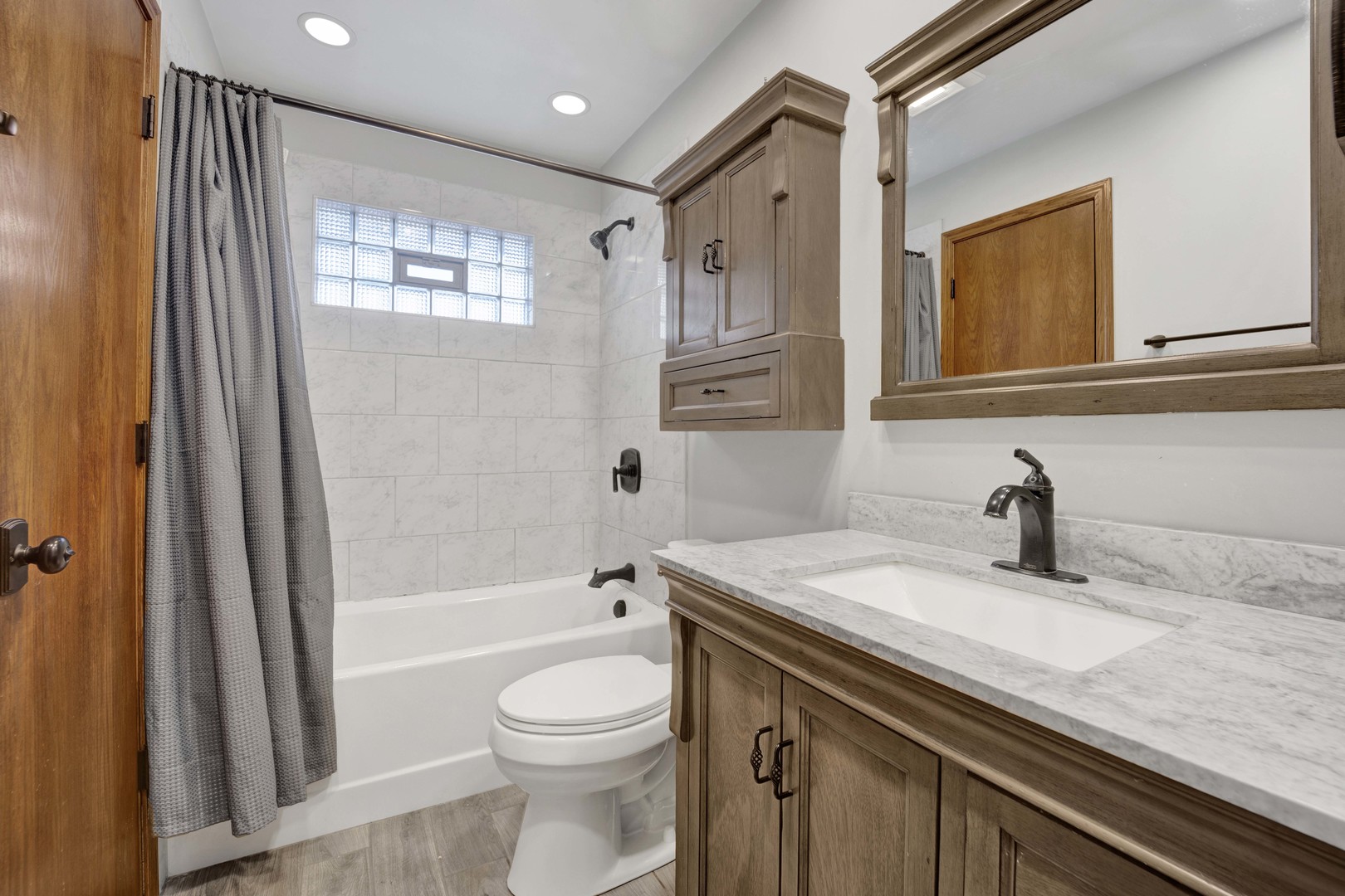 2S224 Valley Road, Lombard, IL 60148