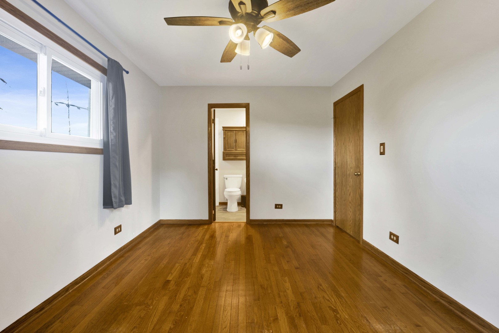 2S224 Valley Road, Lombard, IL 60148