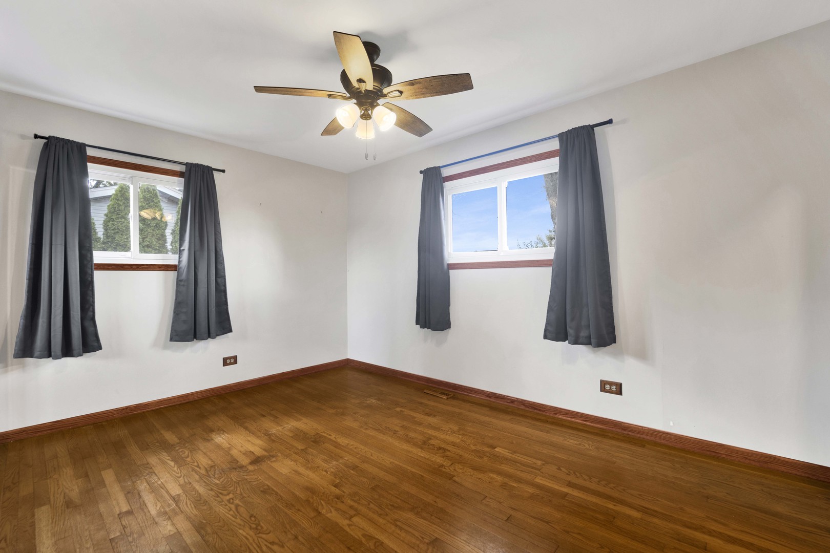 2S224 Valley Road, Lombard, IL 60148