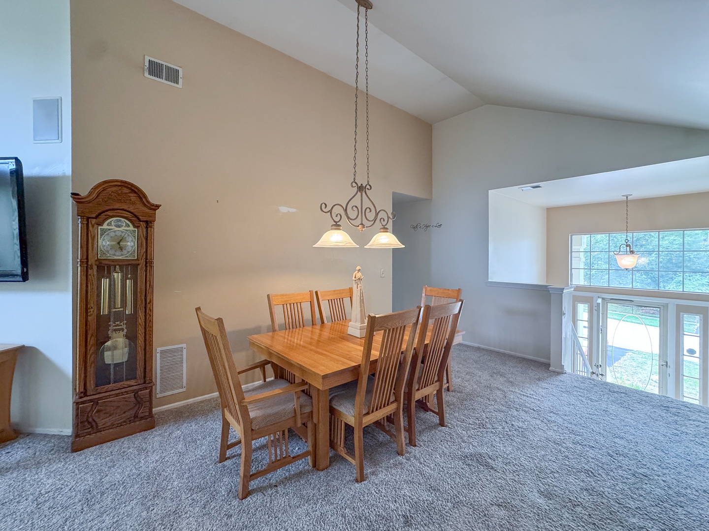 30W015 Juniper Court #30W015, Warrenville, IL 60555