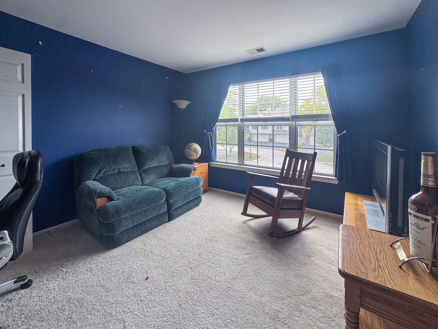 30W015 Juniper Court #30W015, Warrenville, IL 60555