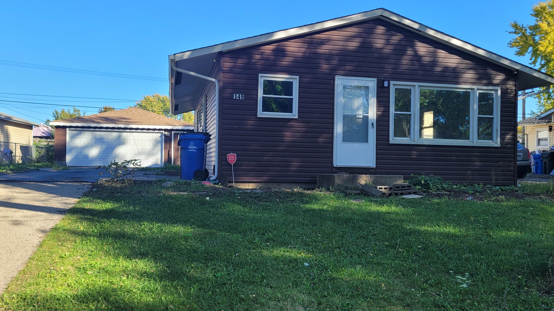 149 Austin Avenue, Carpentersville, IL 60110