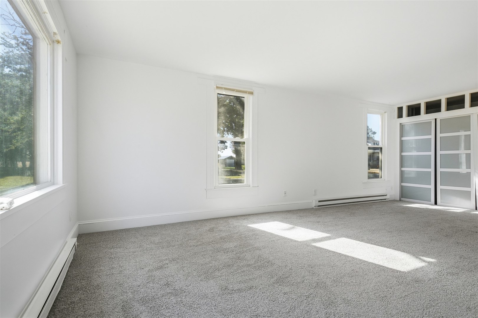 305 S Perry Street, Carlock, IL 61725