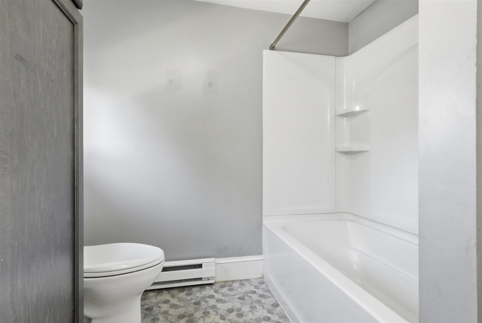 305 S Perry Street, Carlock, IL 61725