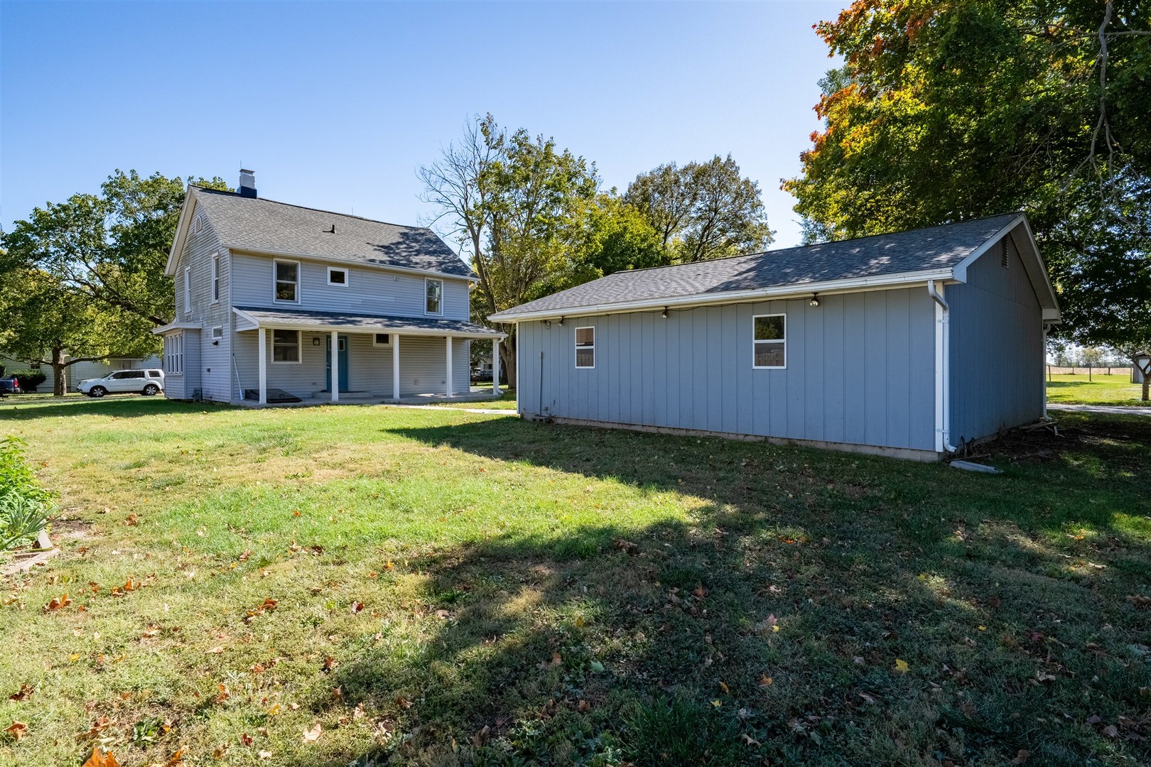 305 S Perry Street, Carlock, IL 61725