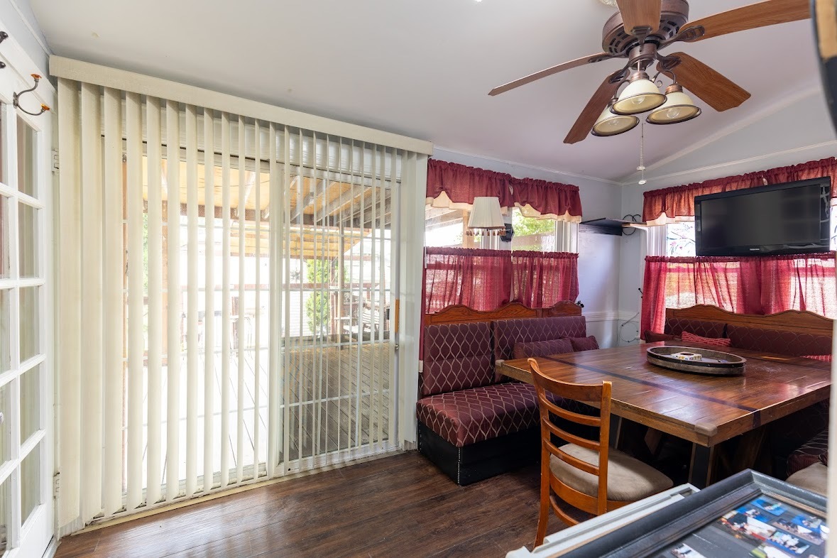 6840 29th Place, Berwyn, IL 60402