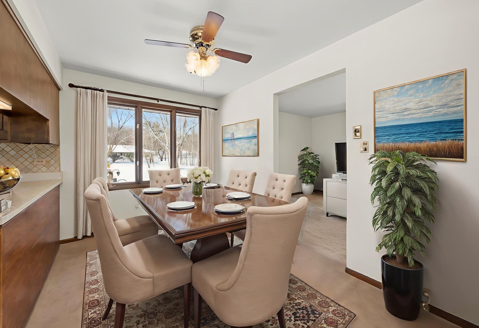 2033 E Hickory Street, Crete, IL 60417