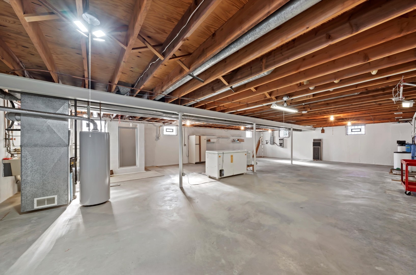 2033 E Hickory Street, Crete, IL 60417