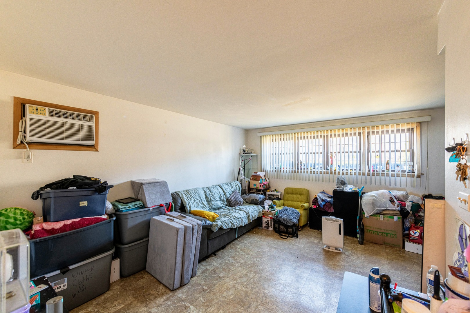 1933 N 18th Avenue, Melrose Park, IL 60160