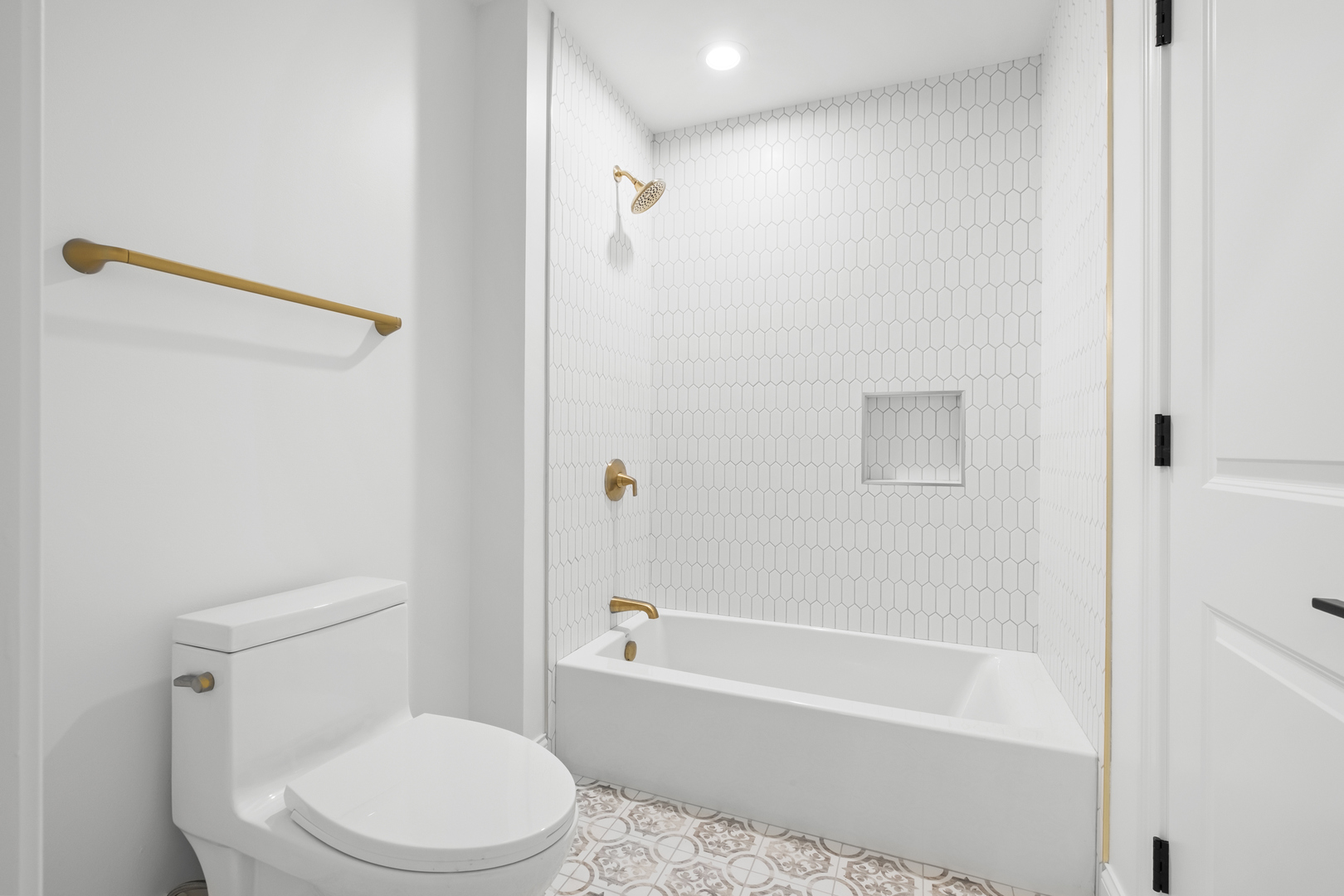 1410 Berkley Court, Deerfield, IL 60015