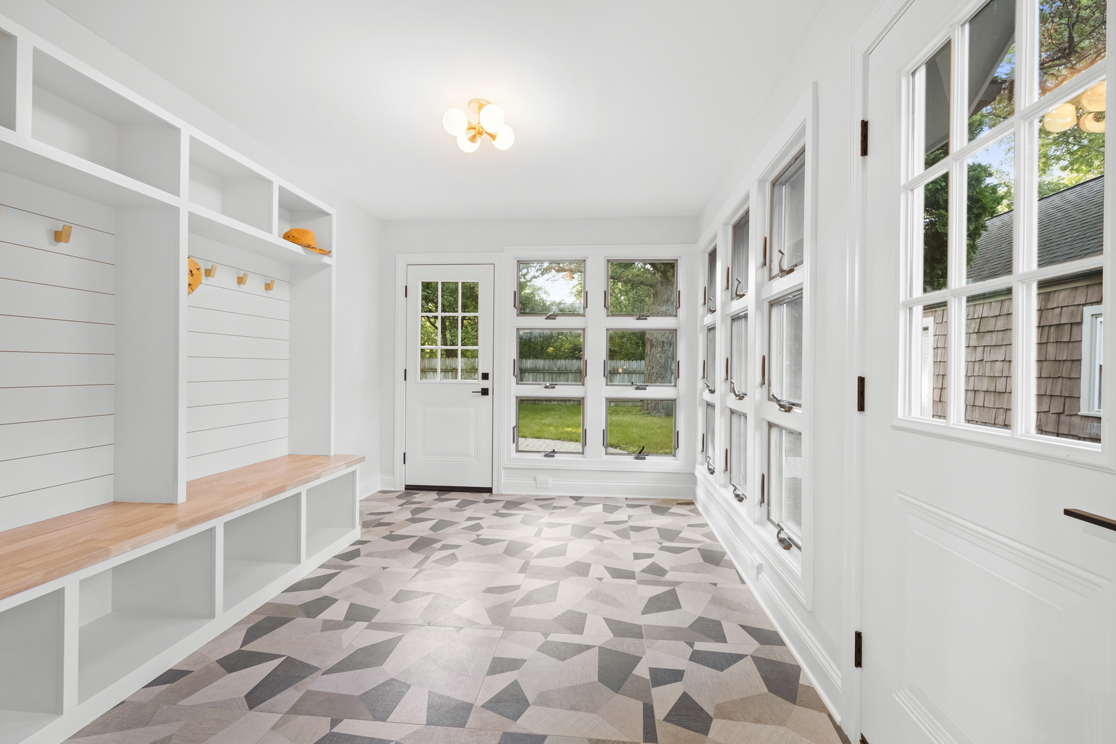 1410 Berkley Court, Deerfield, IL 60015