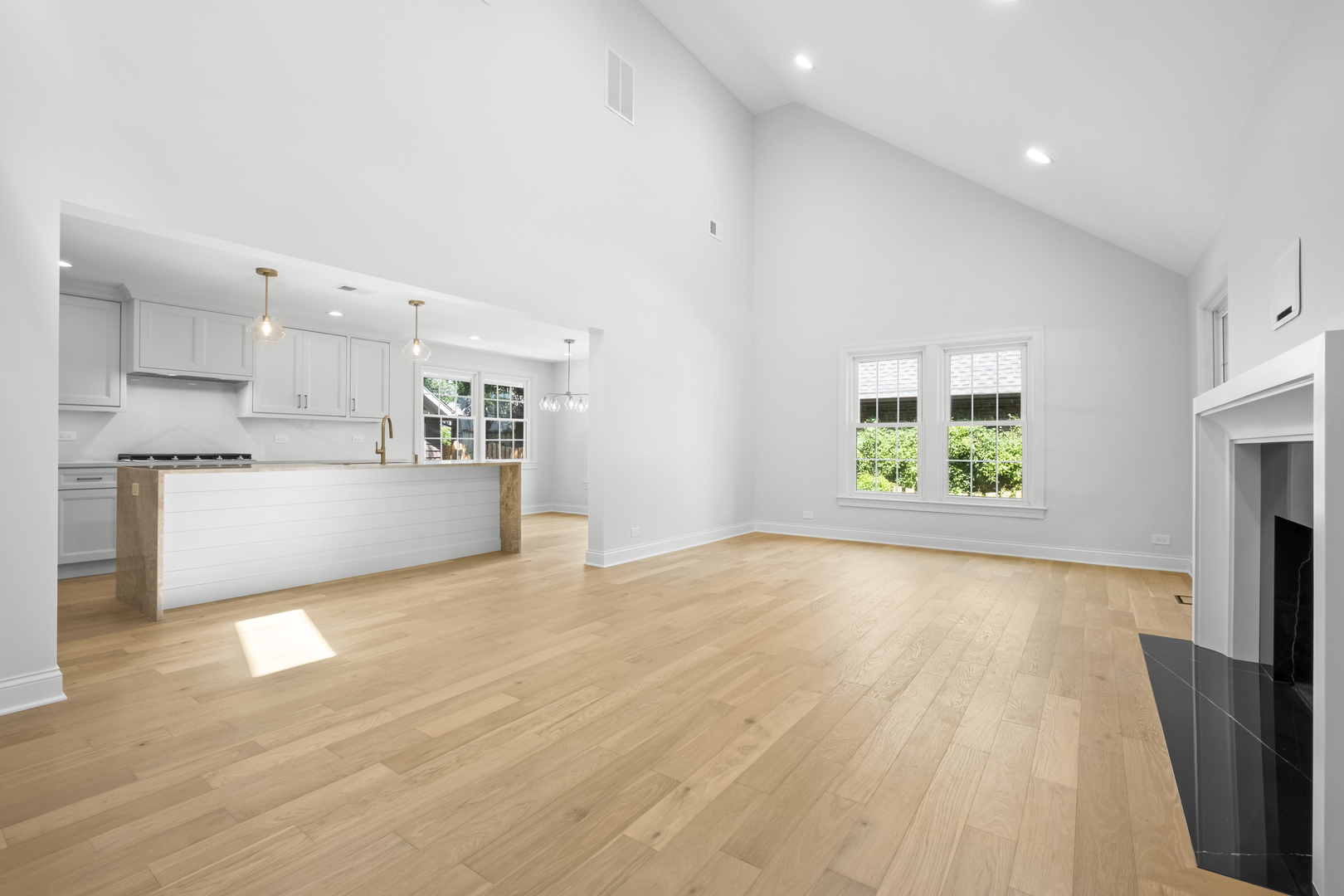 1410 Berkley Court, Deerfield, IL 60015