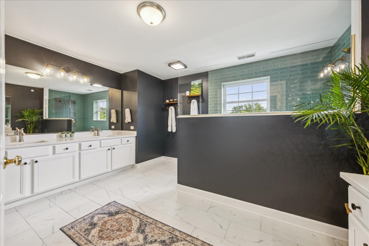 1432 Cascade Lane, Barrington, IL 60010