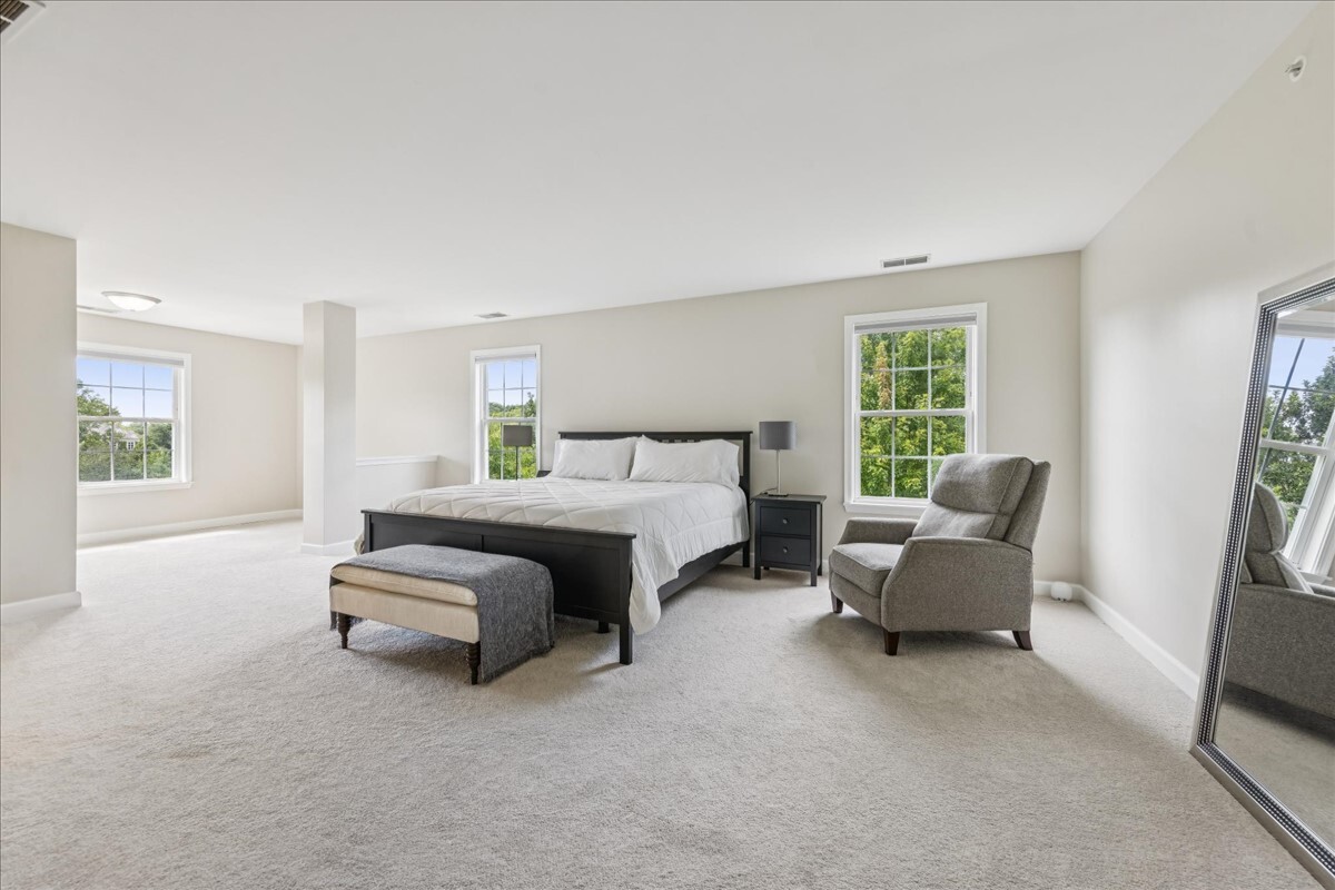 1432 Cascade Lane, Barrington, IL 60010