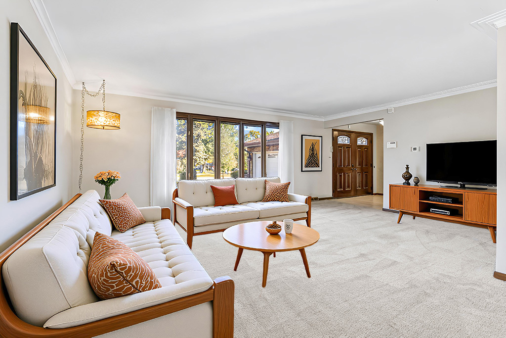 8335 W 90th Street, Hickory Hills, IL 60457