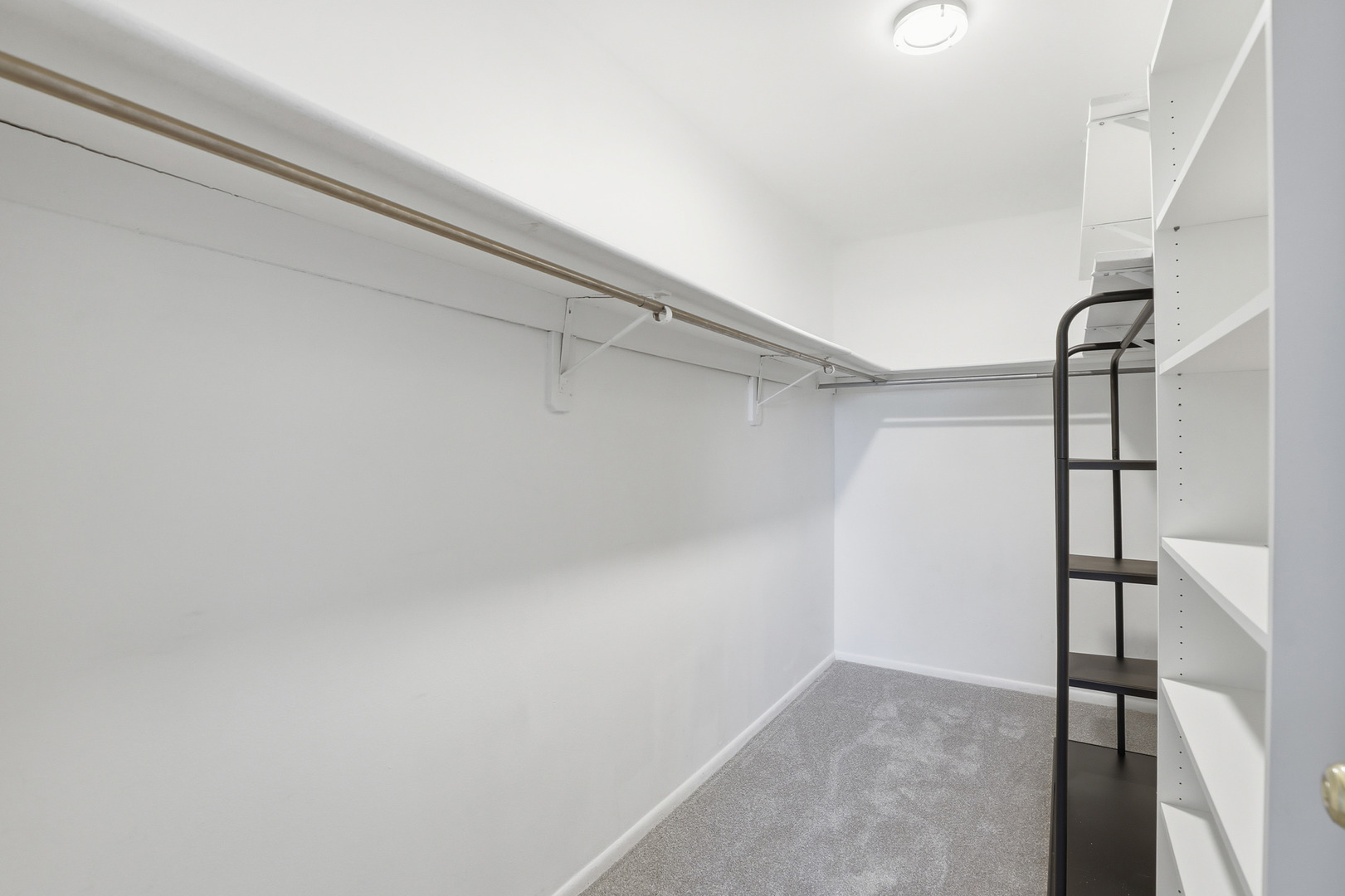 1375 Rebecca Drive #213, Hoffman Estates, IL 60169