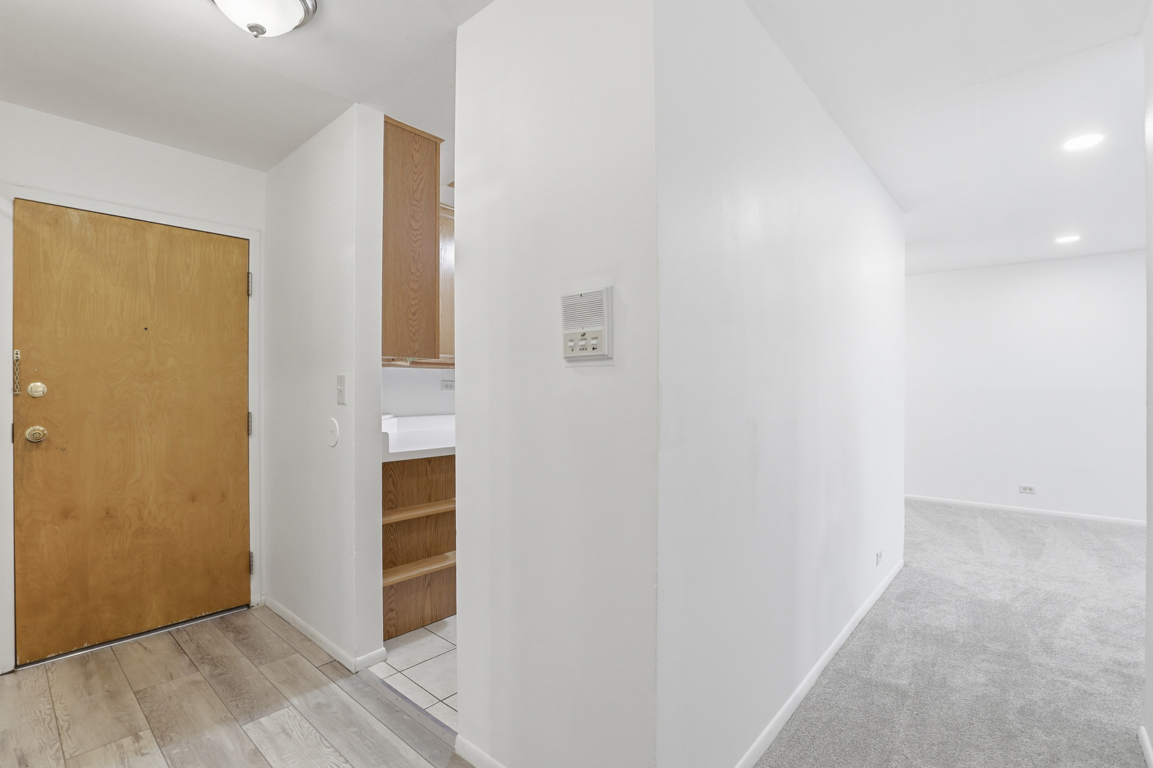 1375 Rebecca Drive #213, Hoffman Estates, IL 60169