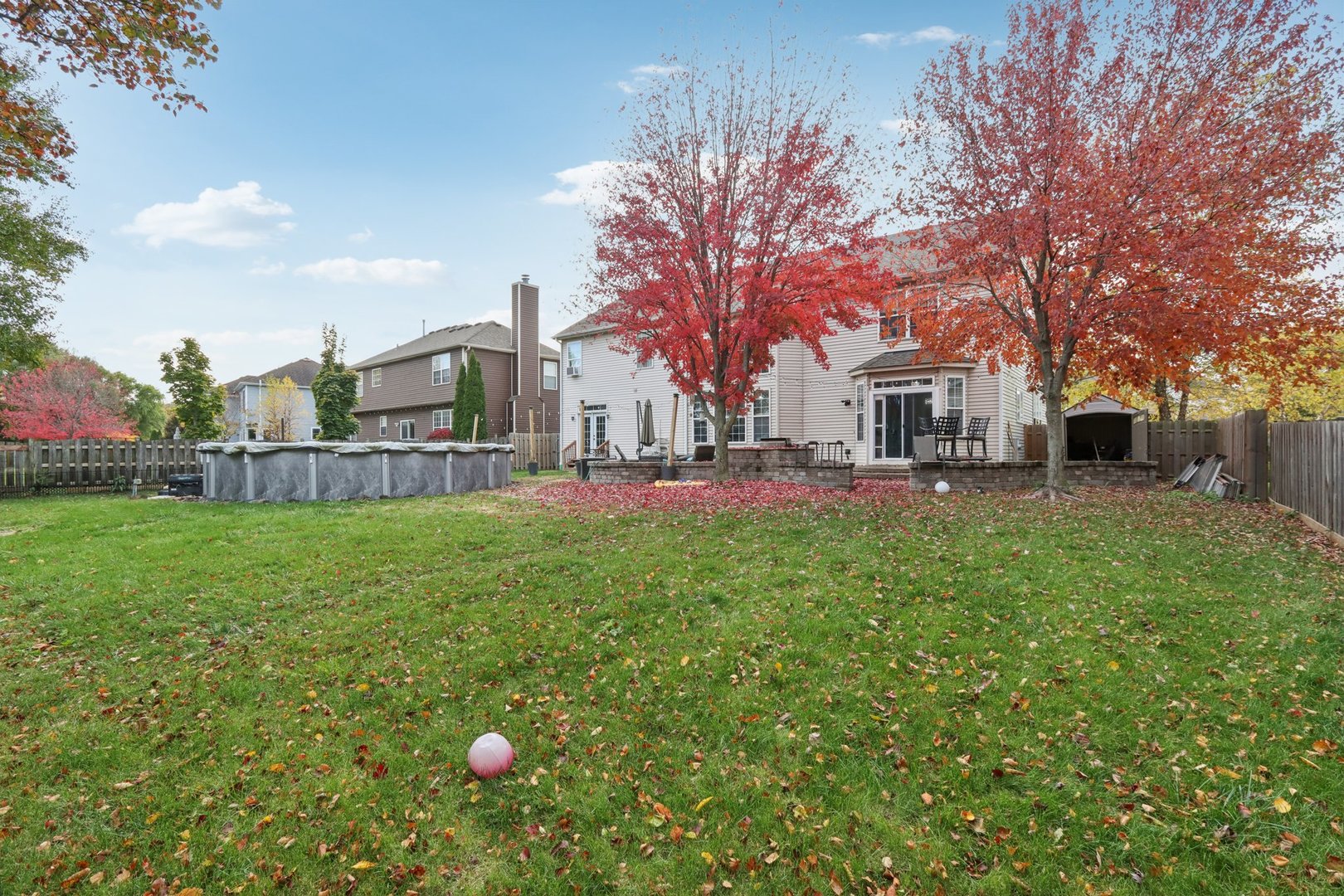 18627 W Lazy Acre Road, Lake Villa, IL 60046