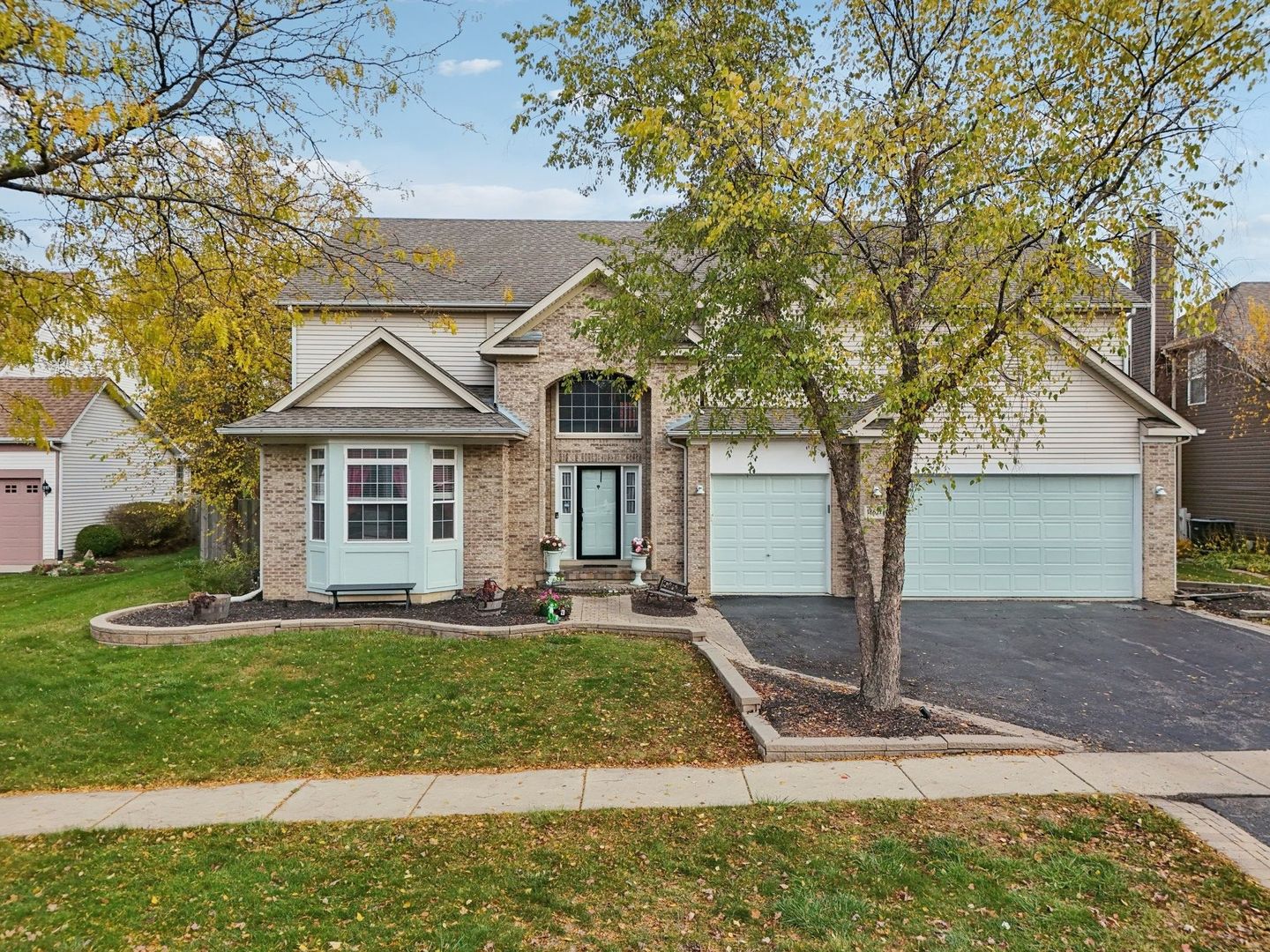 18627 W Lazy Acre Road, Lake Villa, IL 60046