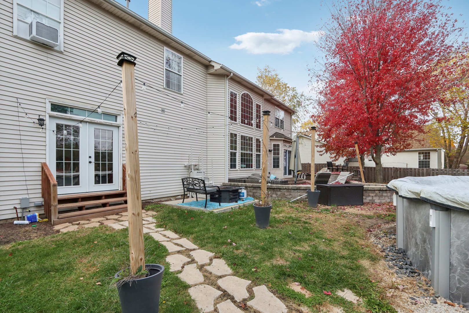 18627 W Lazy Acre Road, Lake Villa, IL 60046