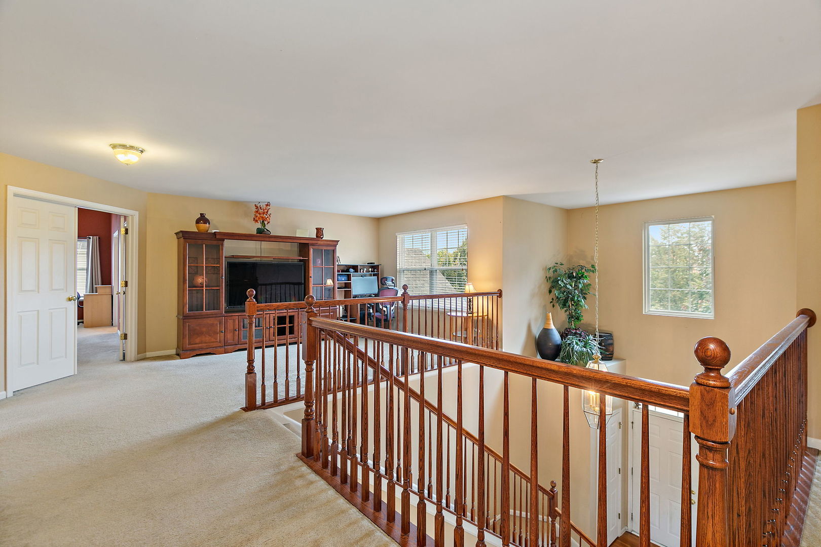 335 Buffalo Drive, Elgin, IL 60124