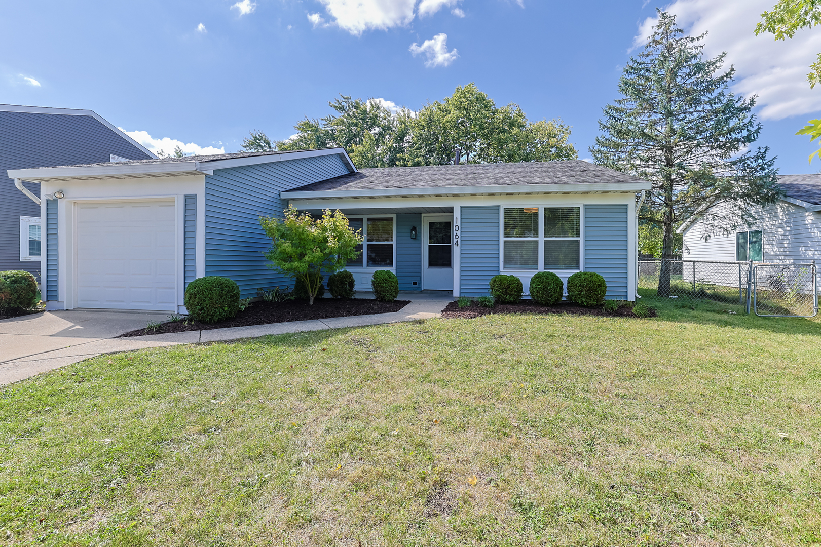 1064 Crestwood Lane, Bolingbrook, IL 60440