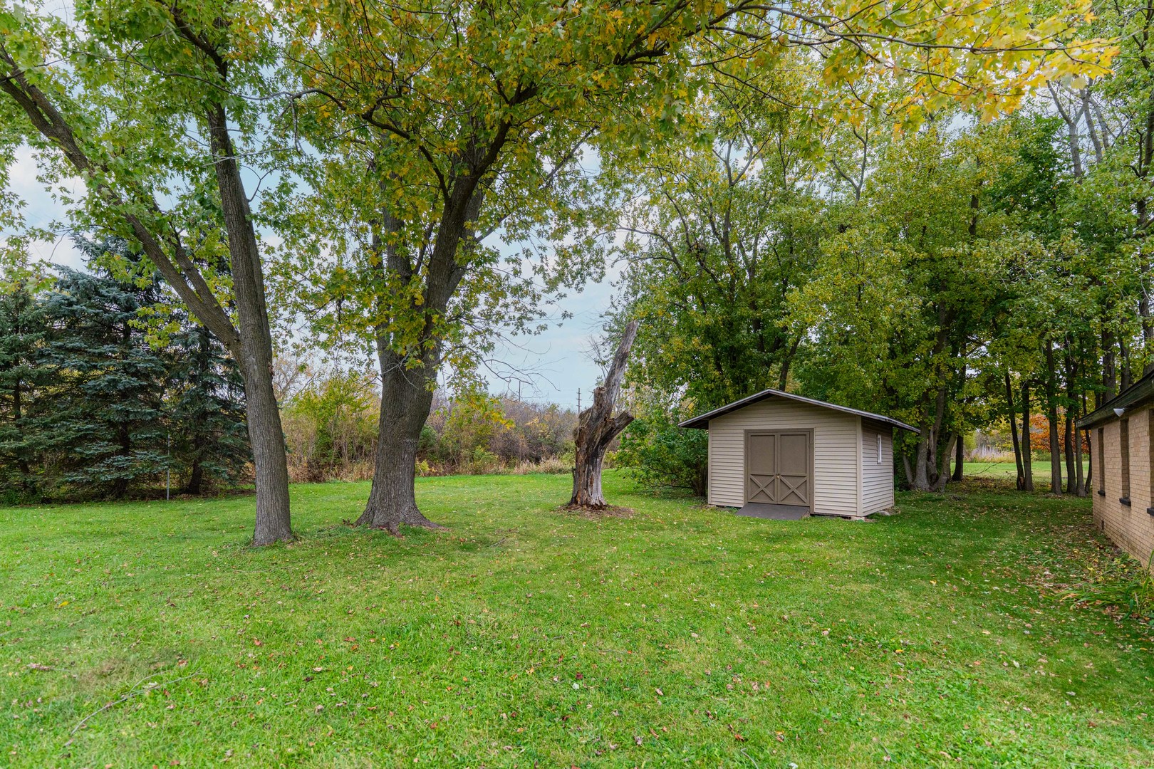 304 Cotton Avenue, DeKalb, IL 60115