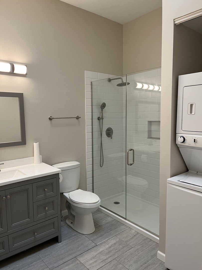 903 Main Street #1, Antioch, IL 60002