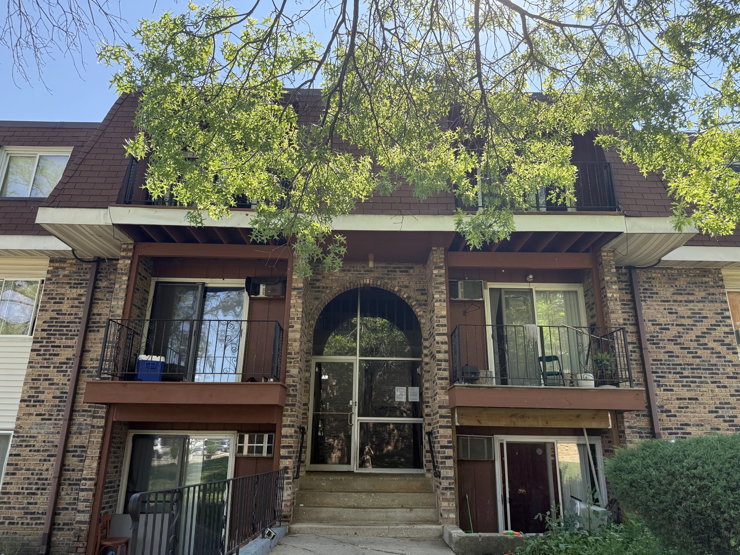 Hoffman Estates, IL 60169