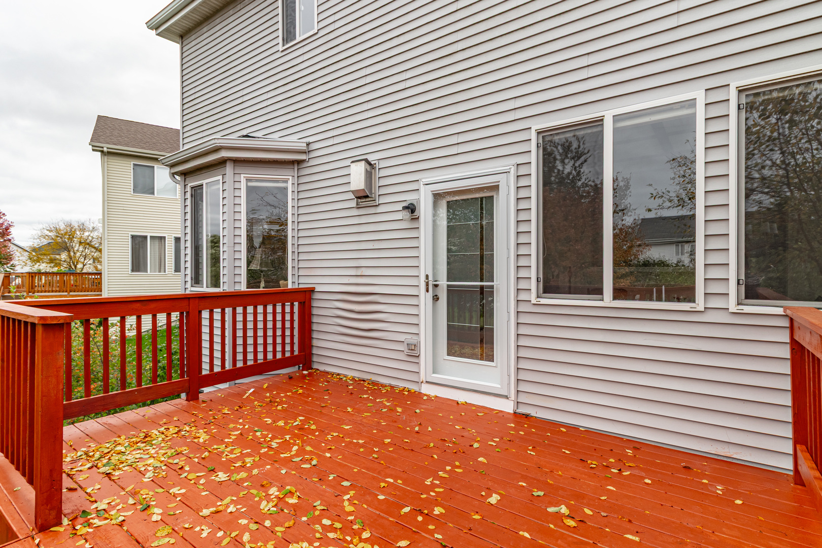 1759 S Fallbrook Drive, Round Lake, IL 60073