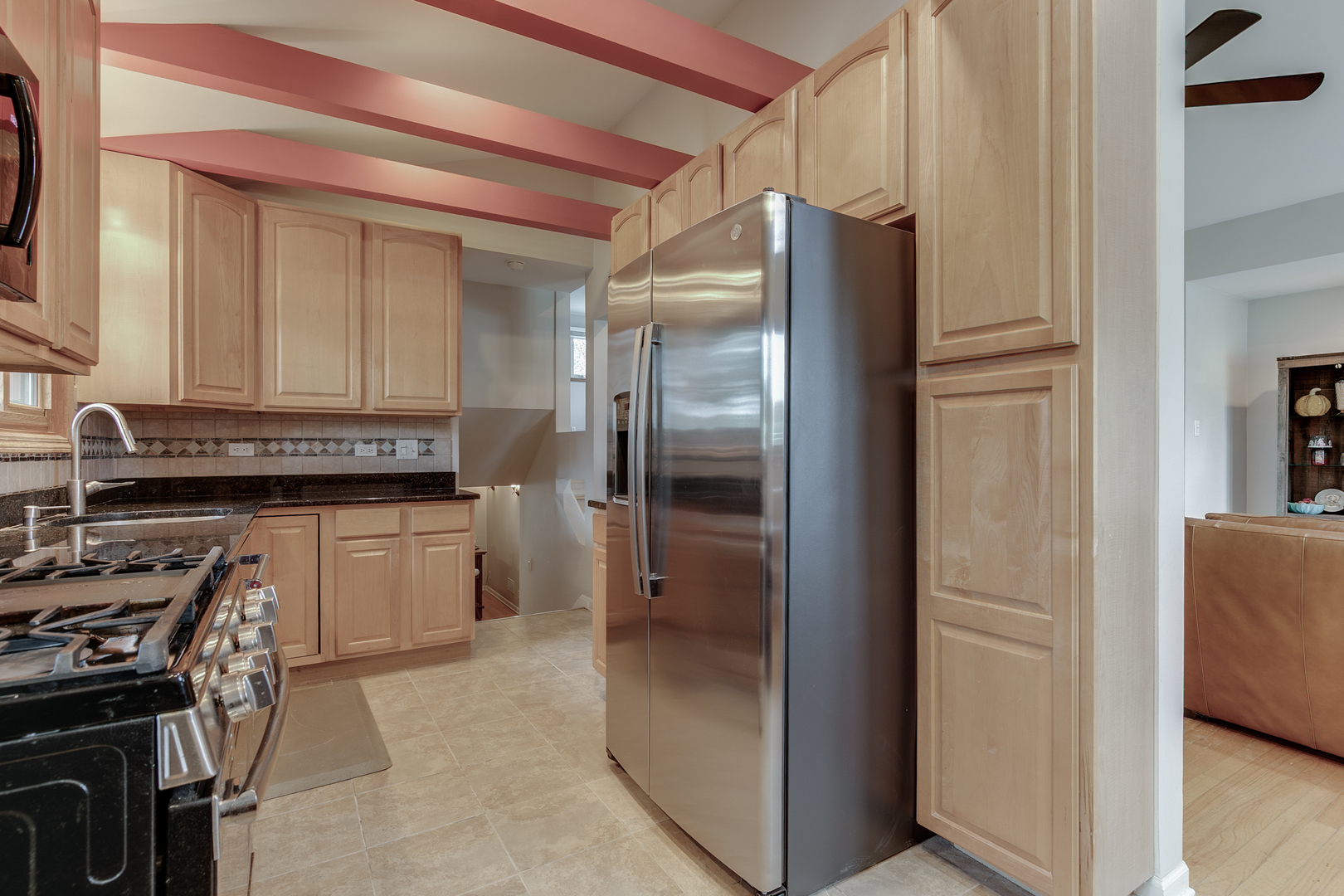 2521 Gayle Court, Glenview, IL 60025