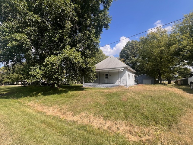 300 N Maltby Street, Waynesville, IL 61778