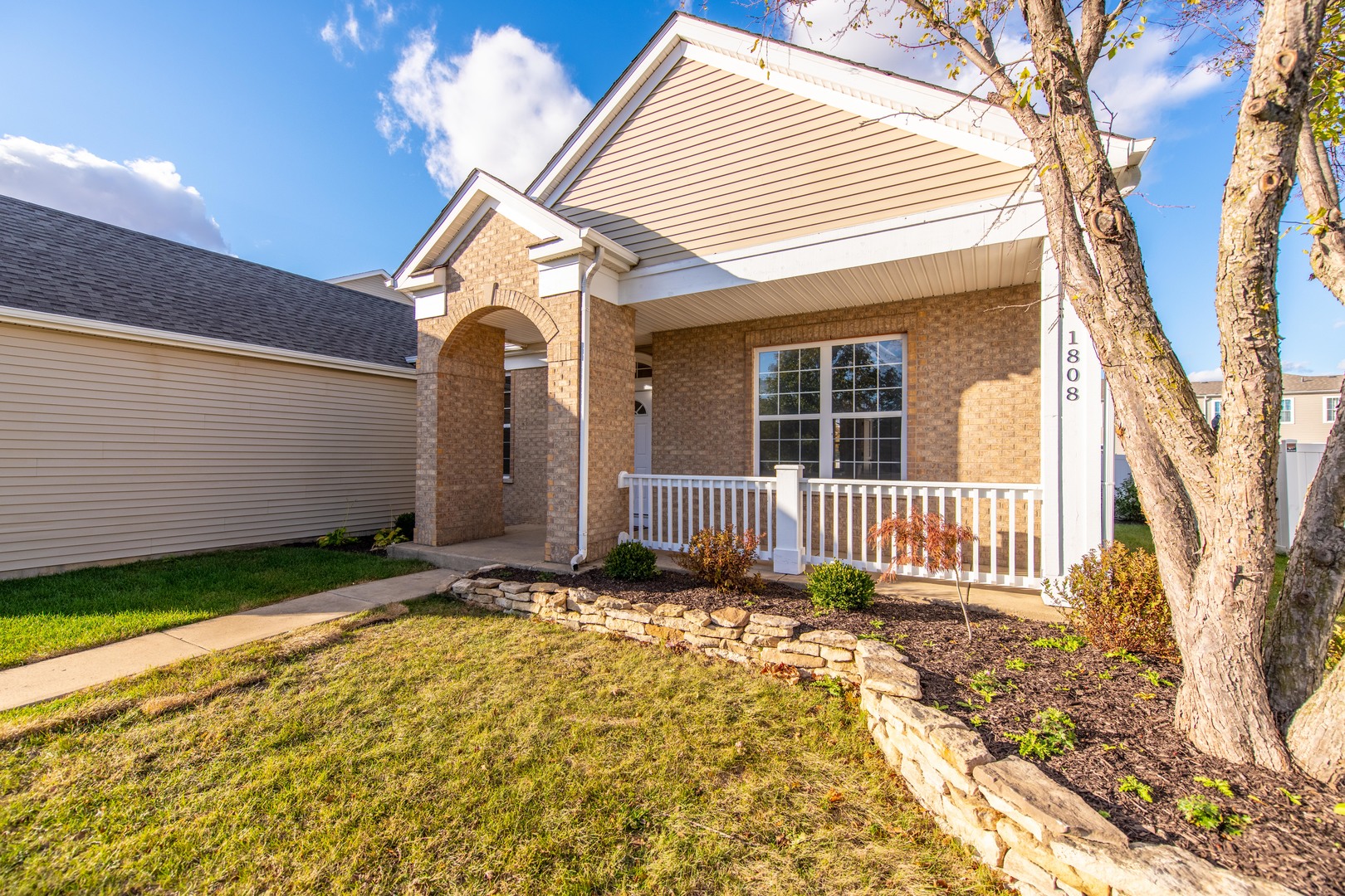 1808 WINTERCREST Court, Shorewood, IL 60404