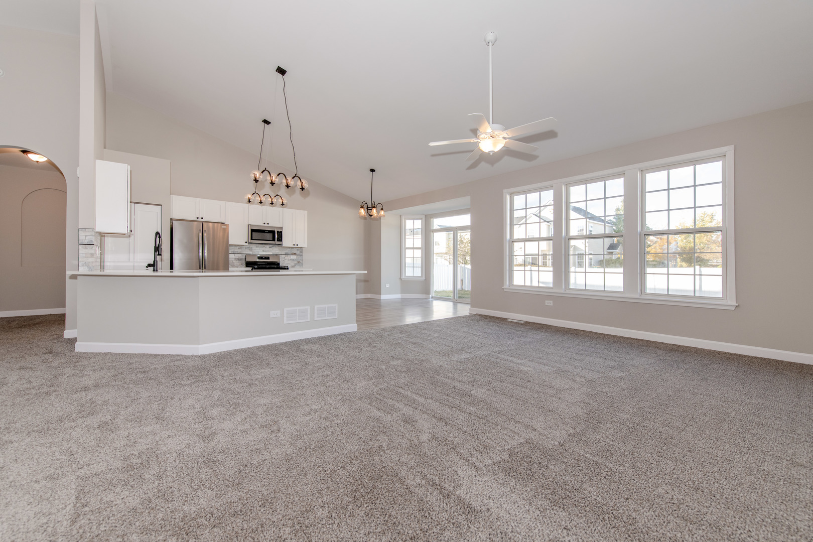 1808 WINTERCREST Court, Shorewood, IL 60404