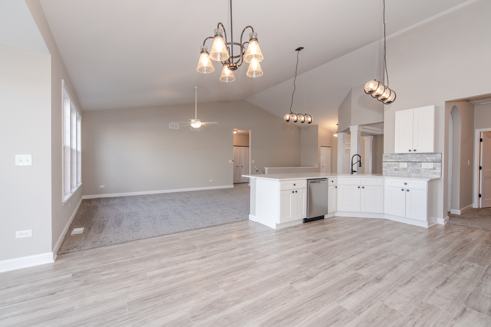 1808 WINTERCREST Court, Shorewood, IL 60404