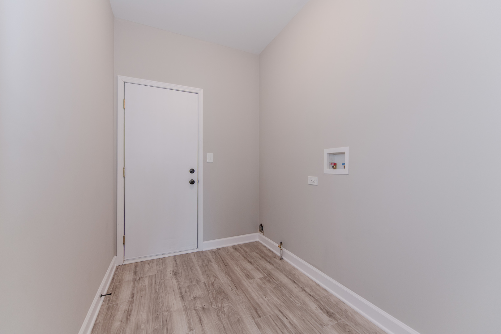 1808 WINTERCREST Court, Shorewood, IL 60404