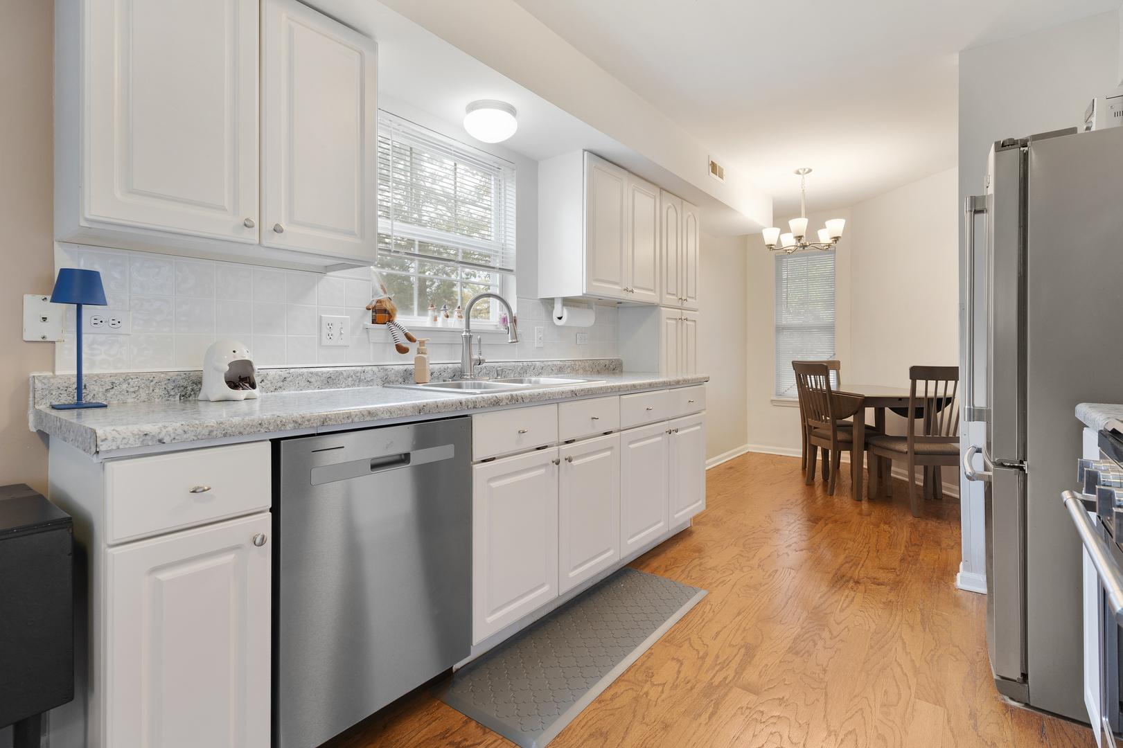 419 E Theodore Lane, Itasca, IL 60143