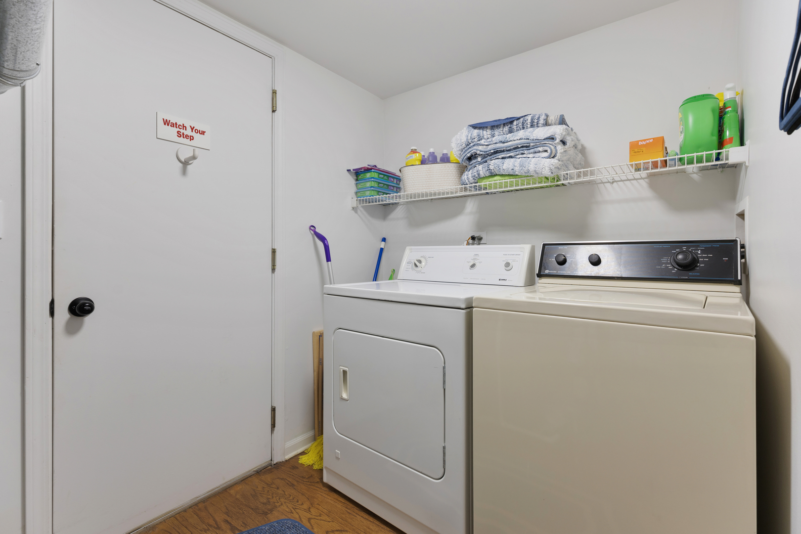 419 E Theodore Lane, Itasca, IL 60143