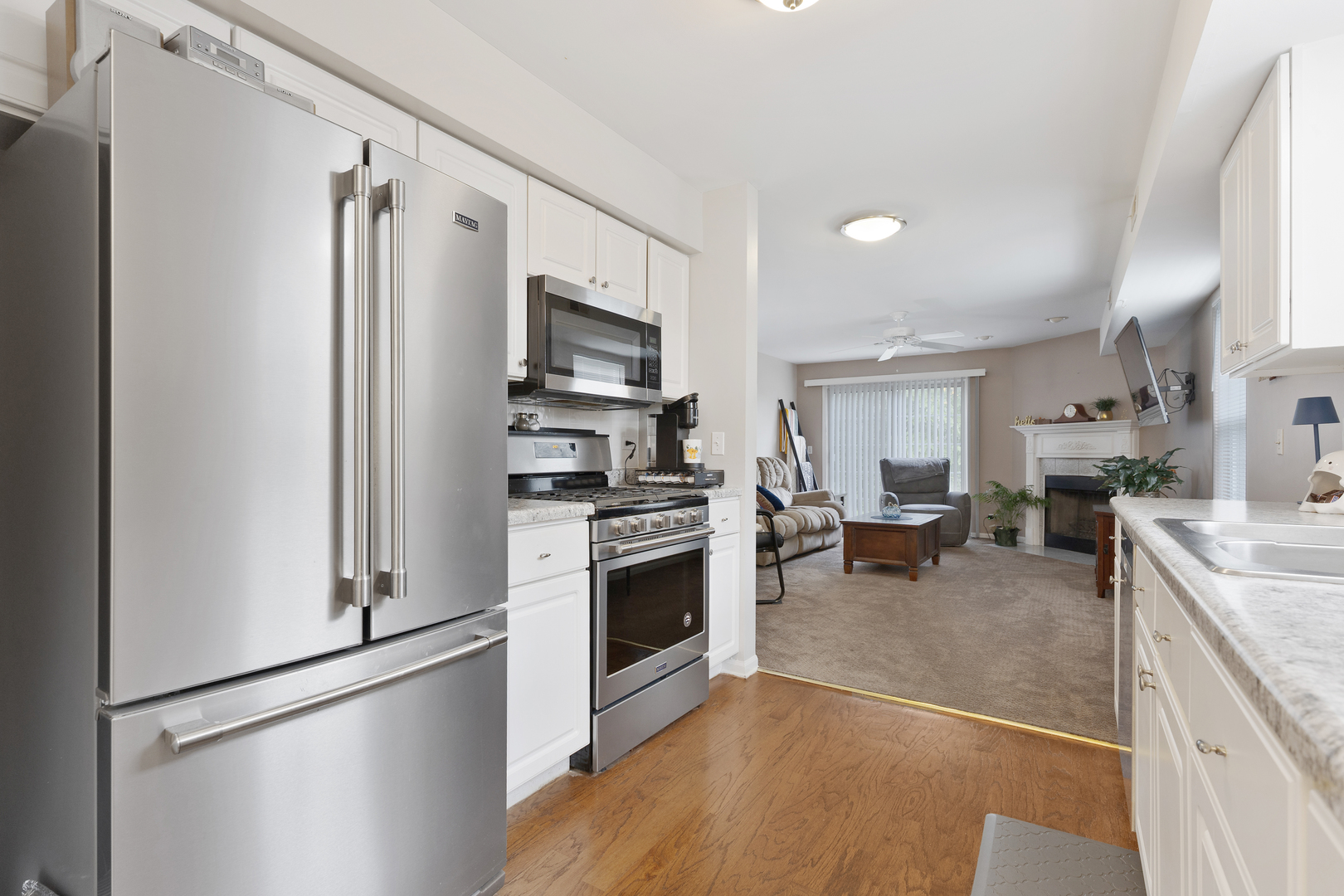 419 E Theodore Lane, Itasca, IL 60143