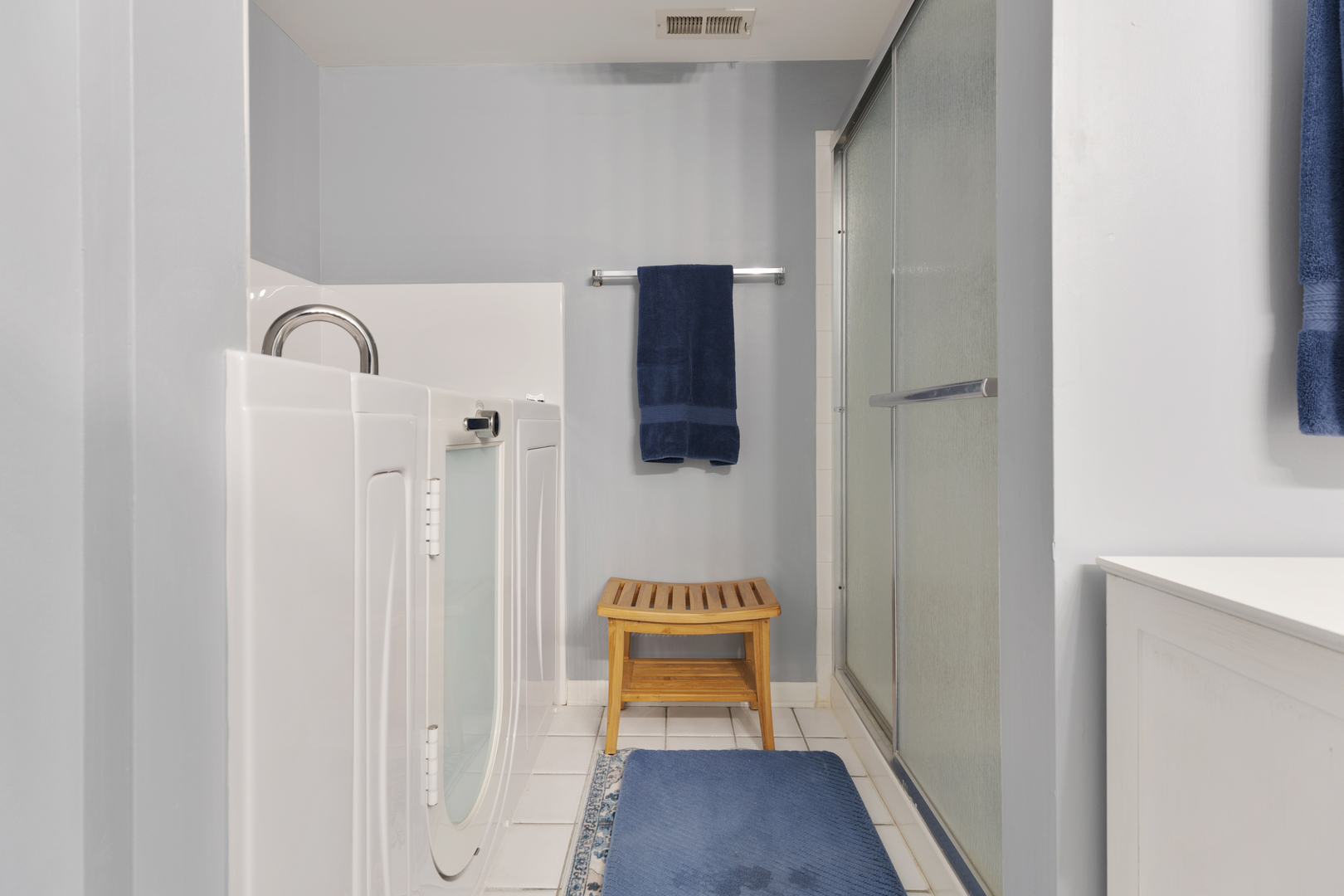 419 E Theodore Lane, Itasca, IL 60143