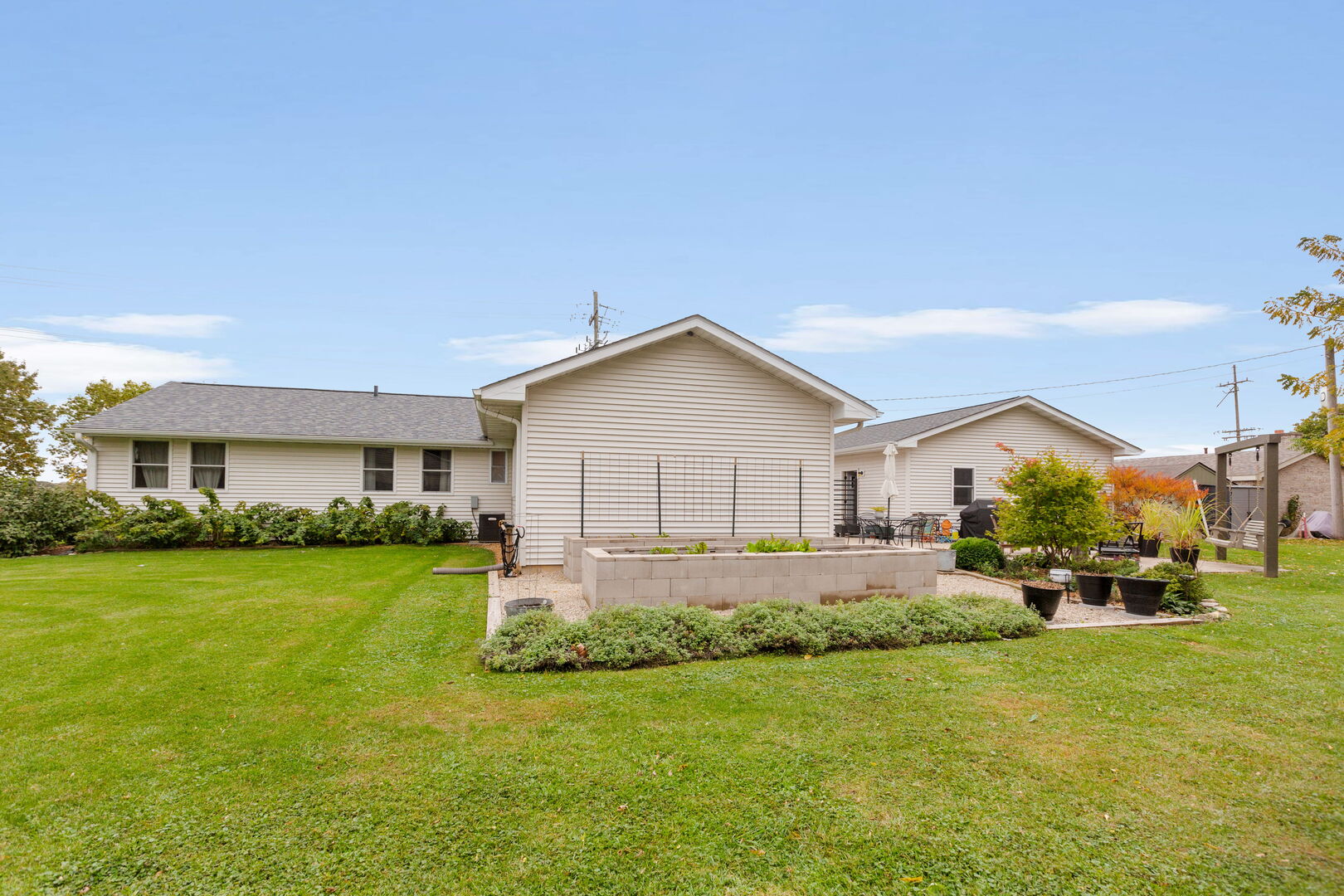 315 Grand Boulevard, Wauconda, IL 60084