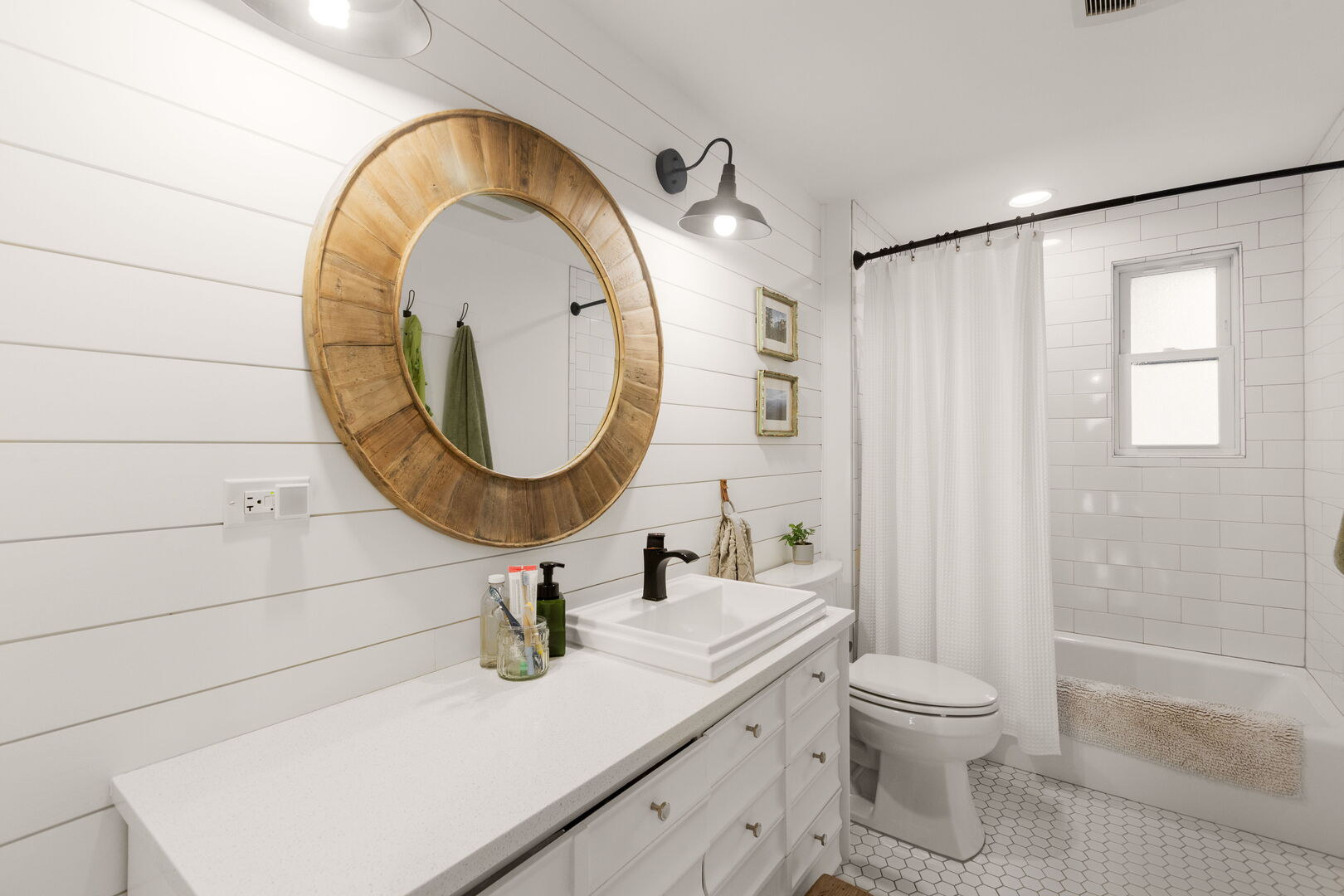 315 Grand Boulevard, Wauconda, IL 60084