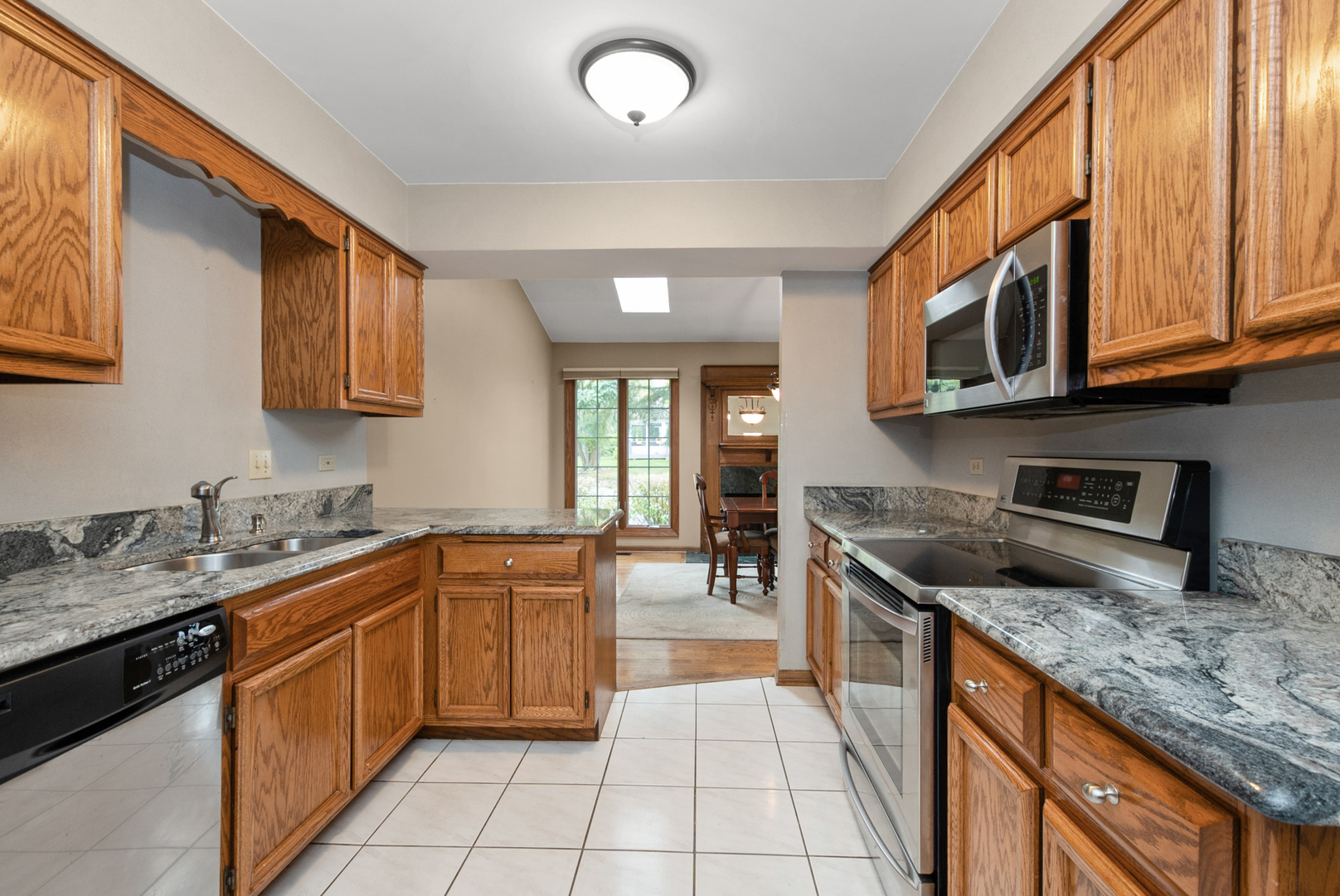 9726 W 154th Street, Orland Park, IL 60462