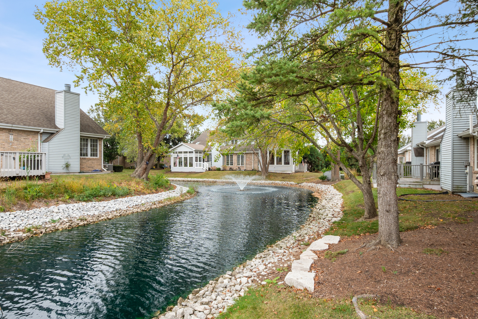 9726 W 154th Street, Orland Park, IL 60462