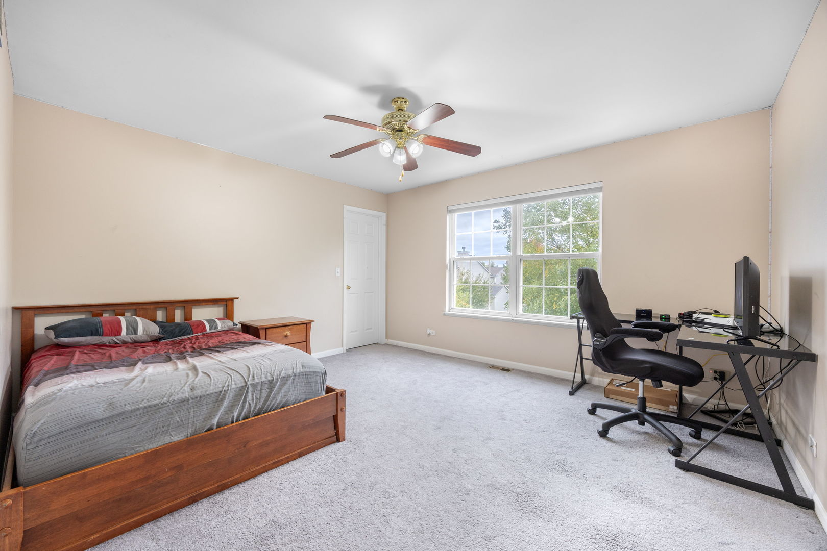 2566 Rourke Drive, Aurora, IL 60503