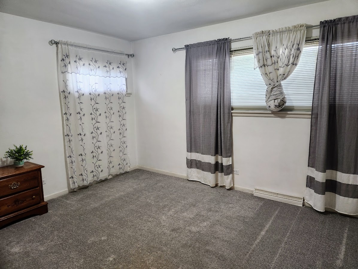 2246 Alta Vista Drive, Waukegan, IL 60087