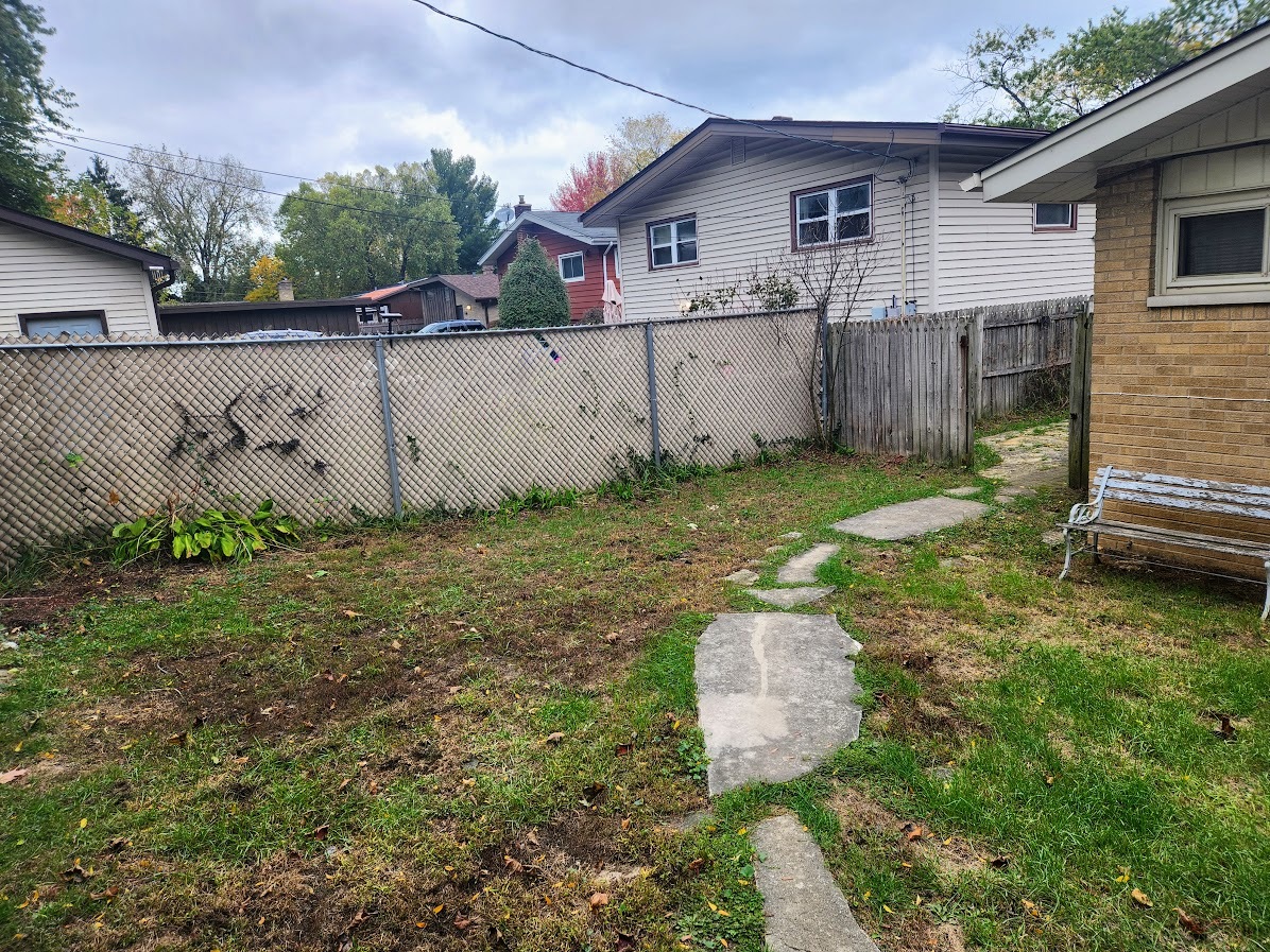2246 Alta Vista Drive, Waukegan, IL 60087