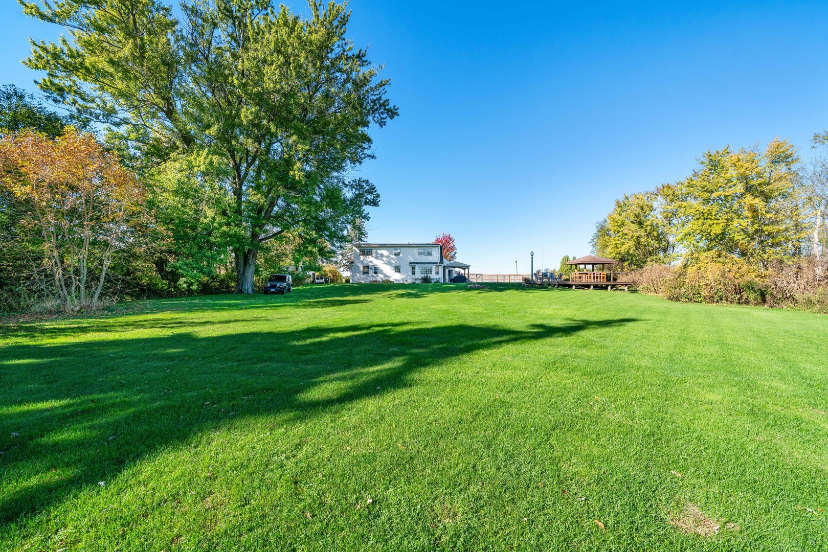 10266 Pritchard Road, Hinckley, IL 60520
