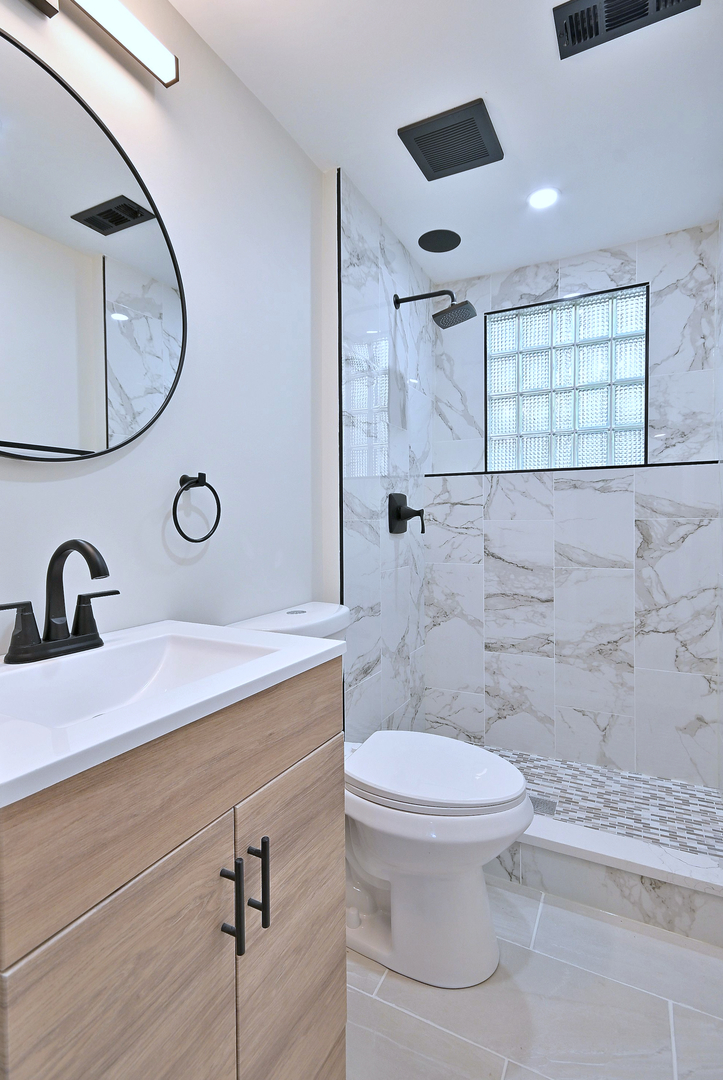 6938 Meadowbrook Lane, Hanover Park, IL 60133