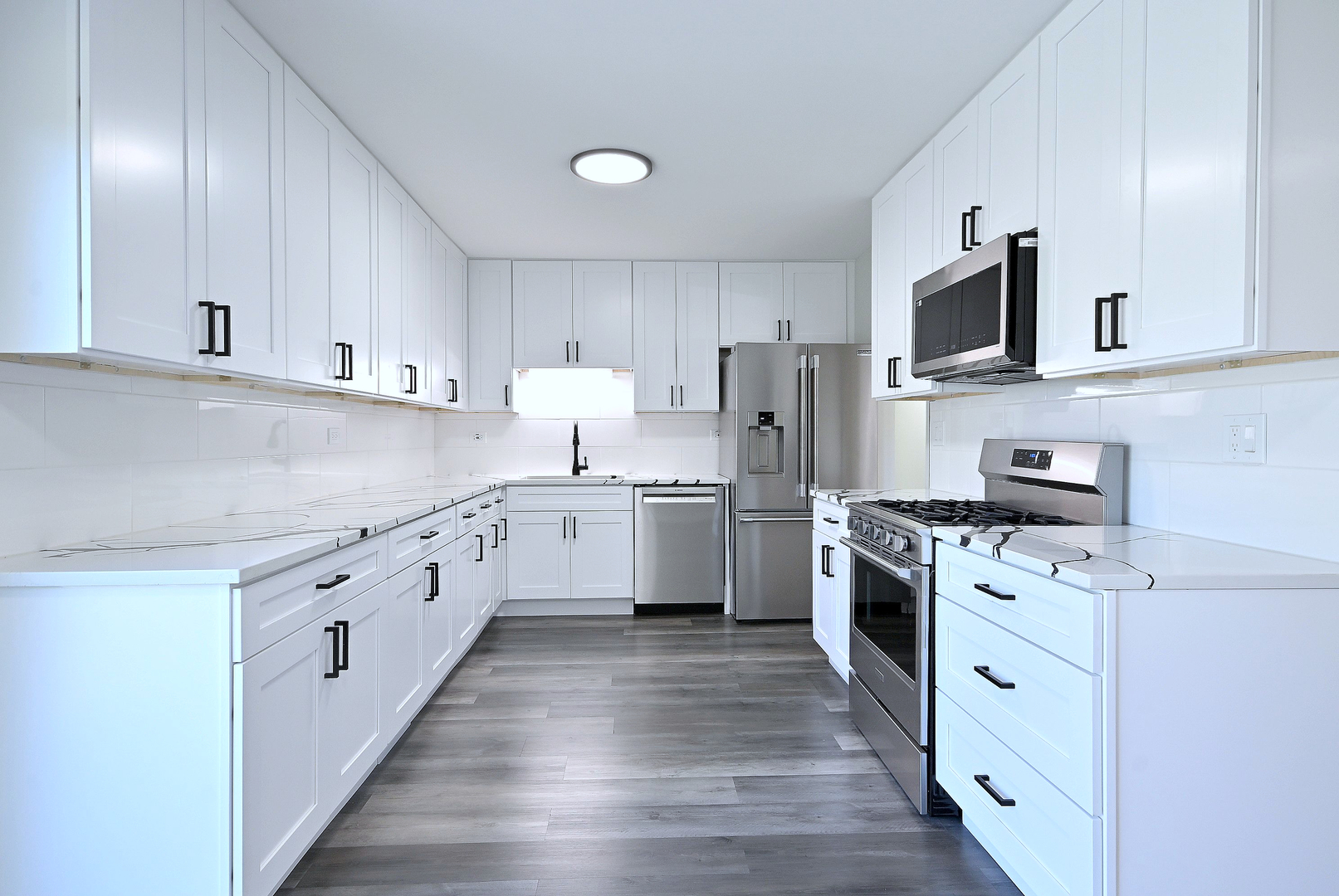 6938 Meadowbrook Lane, Hanover Park, IL 60133